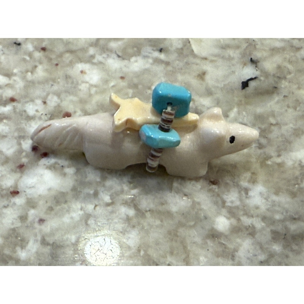 Vintage Native American Zuni Stone Beaver? Fetish w/ Pack Carved Stone